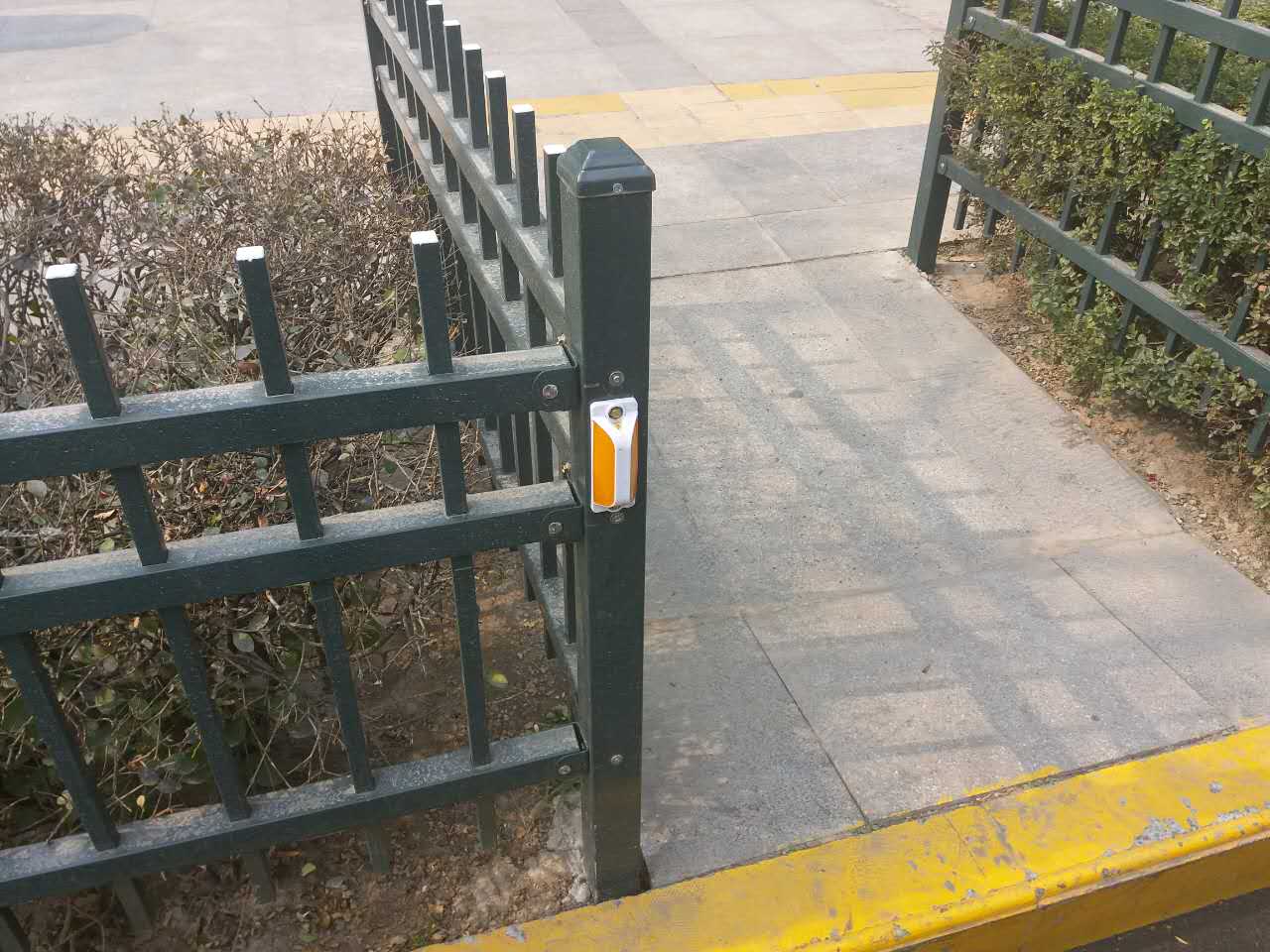 花坛护栏